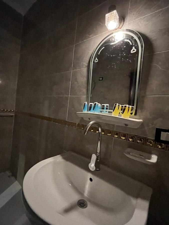 Bed and Breakfast Three Golden Pyramids Kairo Exterior foto